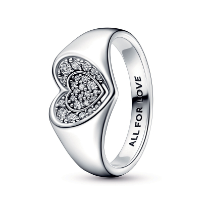 Pandora Radiant Heart Pavé Signet Ring