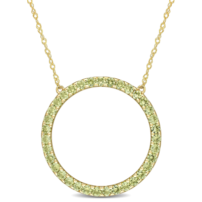 Round Peridot Yellow Gold Pendant Necklace