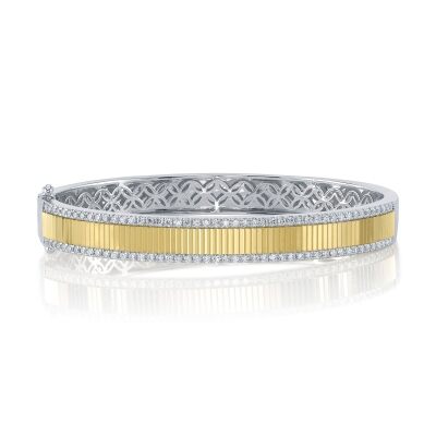 Shy Creation 1ctw Diamond Vintage-Inspired Two-Tone Gold Bangle Bracelet