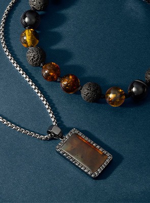 Jurassic World by REEDS Jewelers | REEDS Jewelers