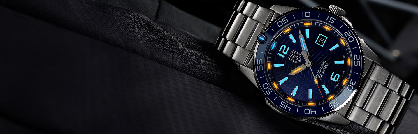 Luminox