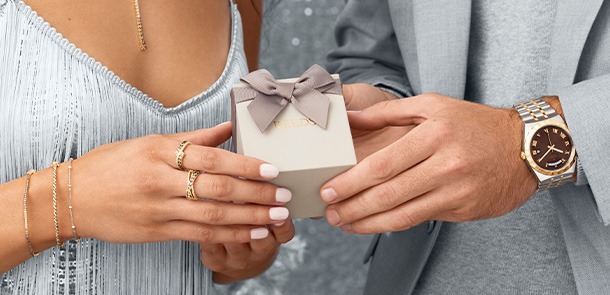 Holiday Gift Guide 2025 | Gifts for Him & Her | REEDS Jewelers